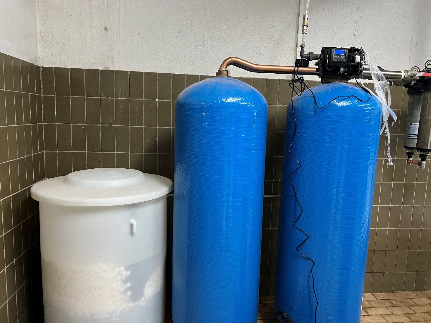 uredjaj sa smolama 04